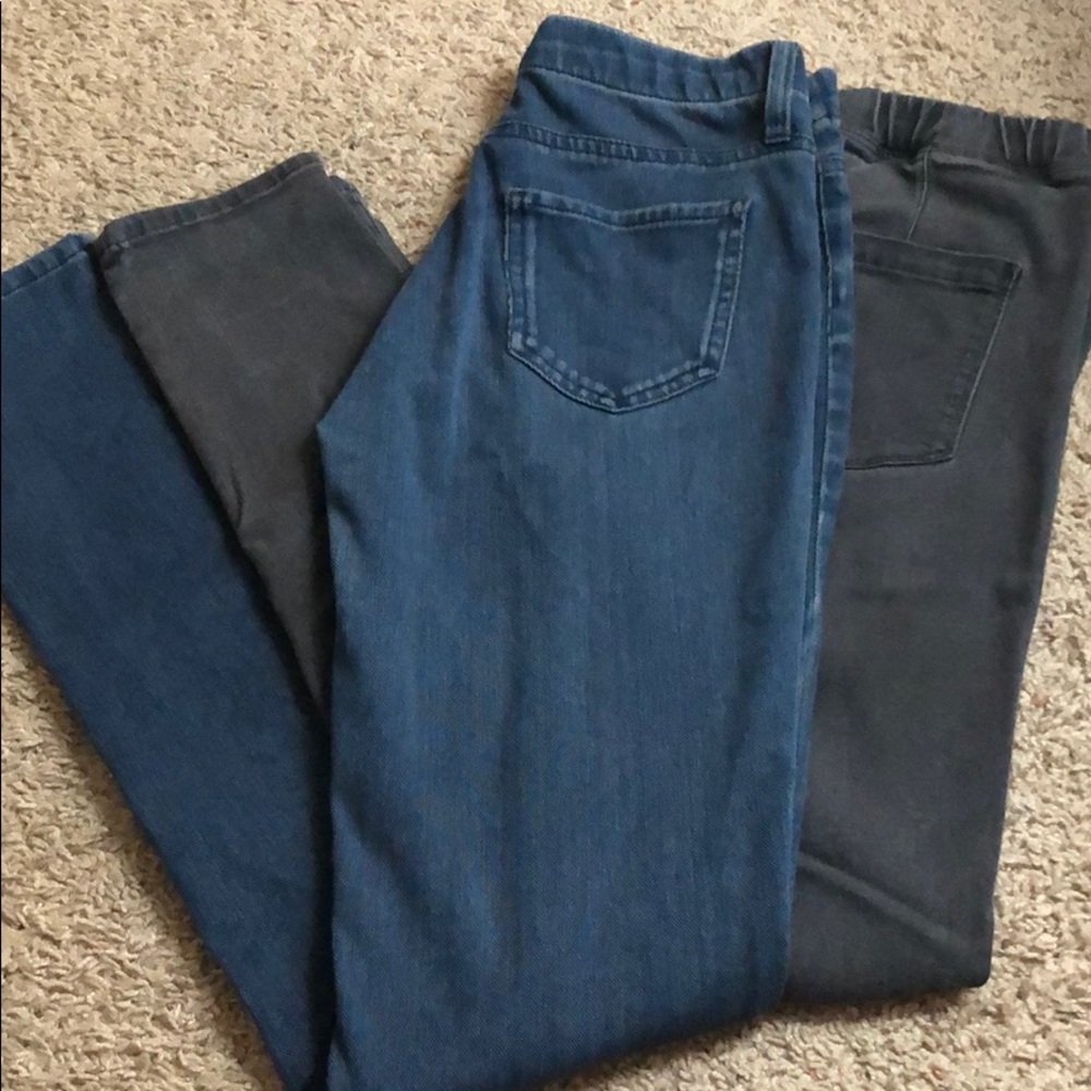 2 Uniqlo jegging for 5$